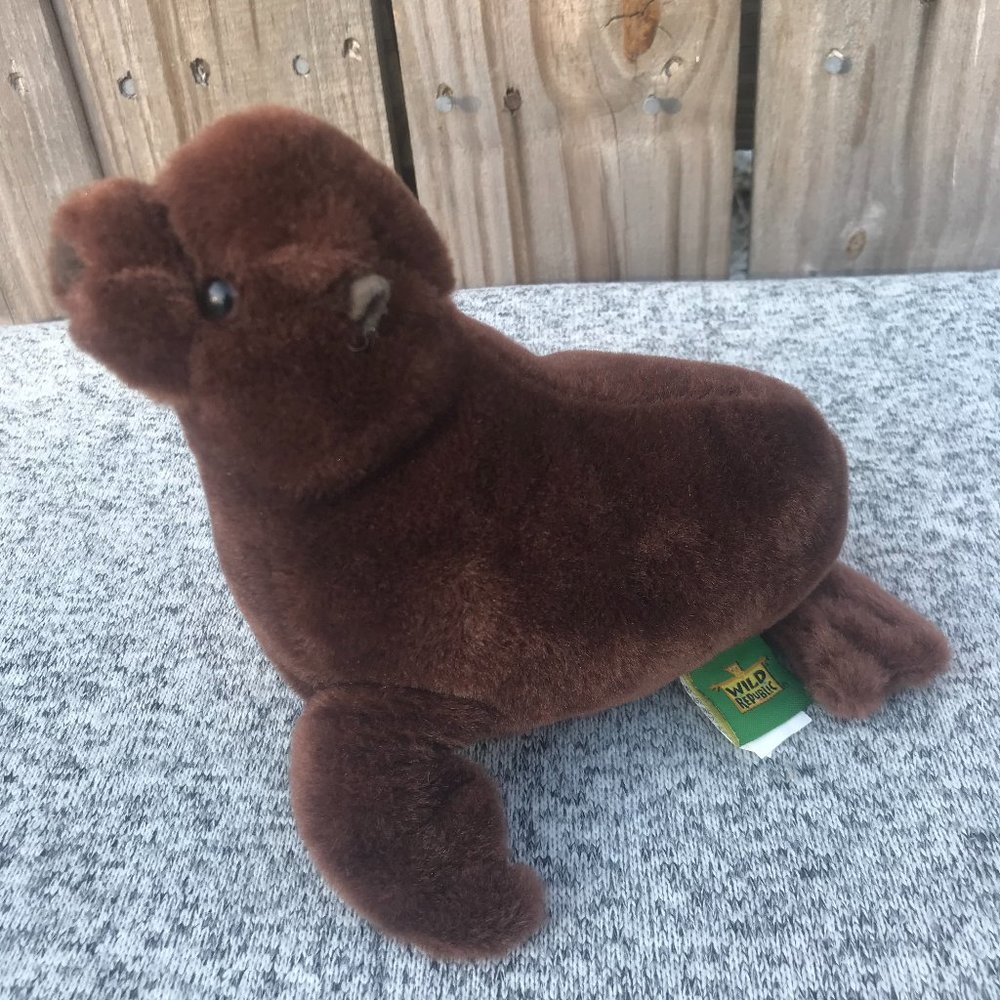 Wild Republic Brown Seal Sea Lion Plush 10”
